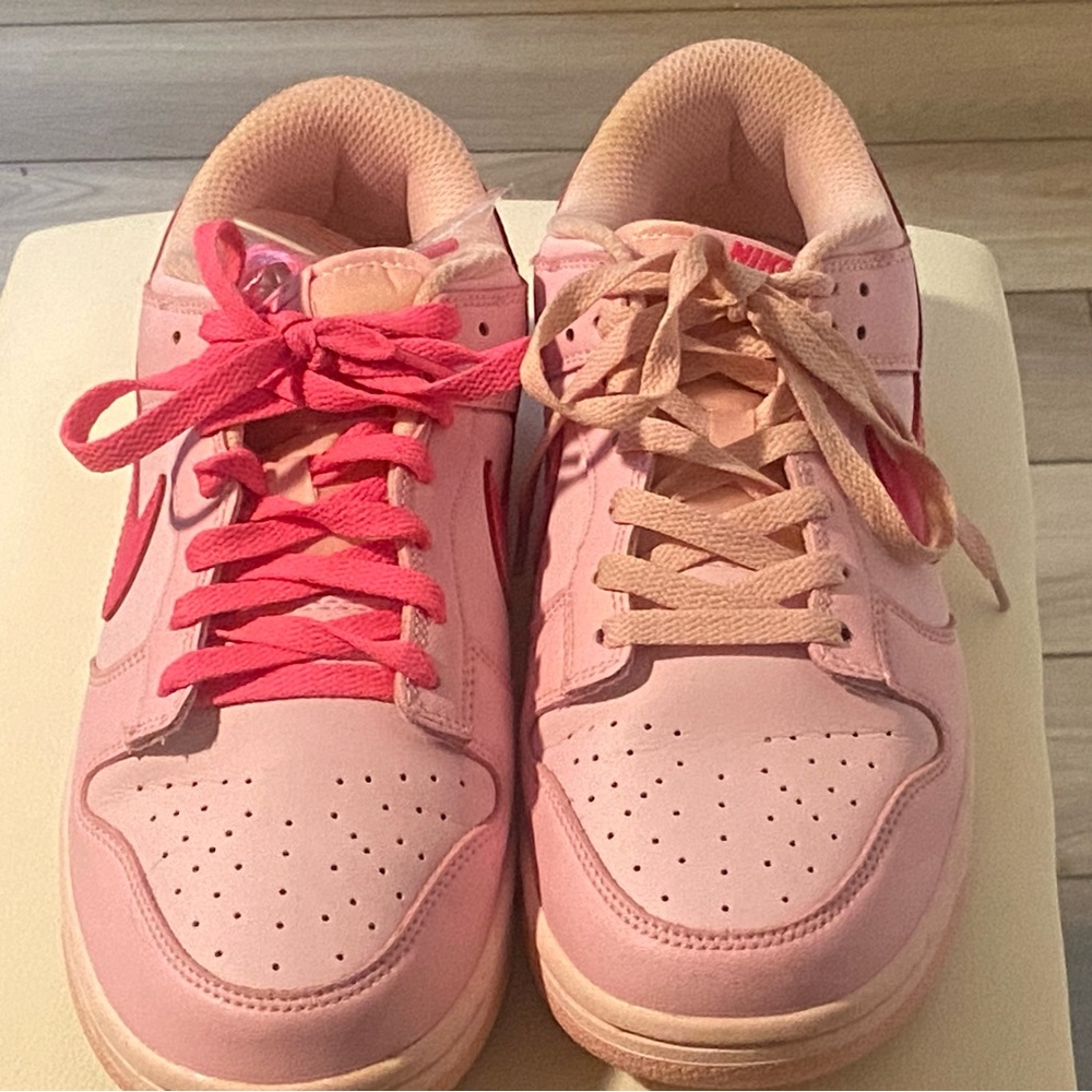 Nike Women's Dual-Tone Pink Sneakers